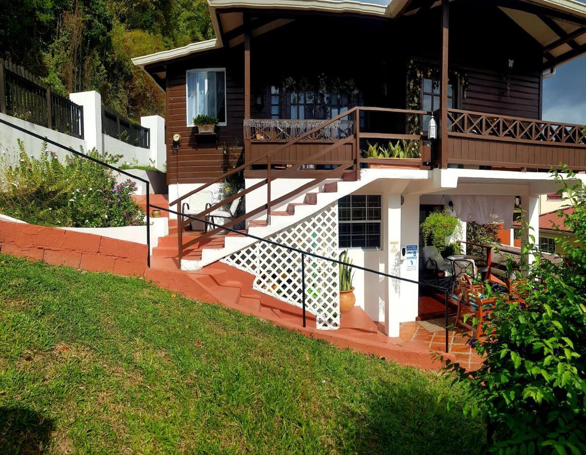 The Suite Spot Apartment - Private Paradise Stay Soufrière エクステリア 写真