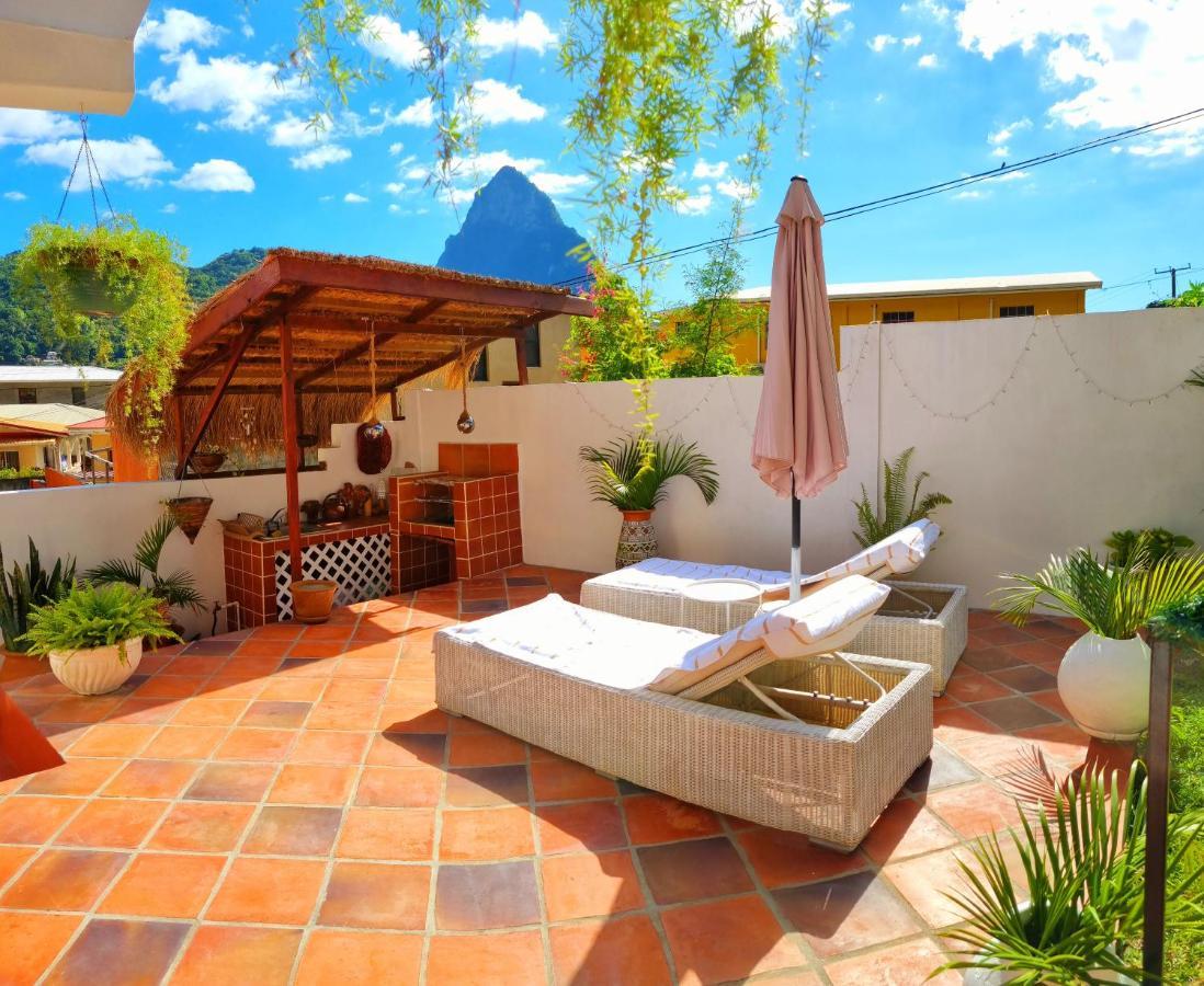 The Suite Spot Apartment - Private Paradise Stay Soufrière エクステリア 写真