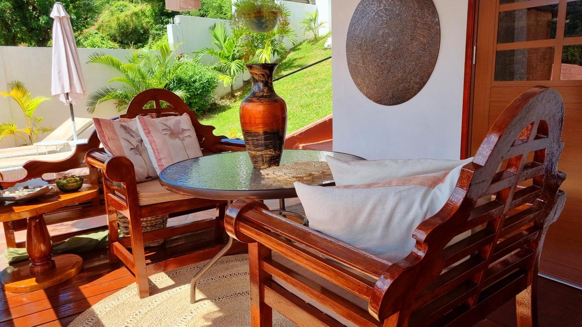 The Suite Spot Apartment - Private Paradise Stay Soufrière エクステリア 写真