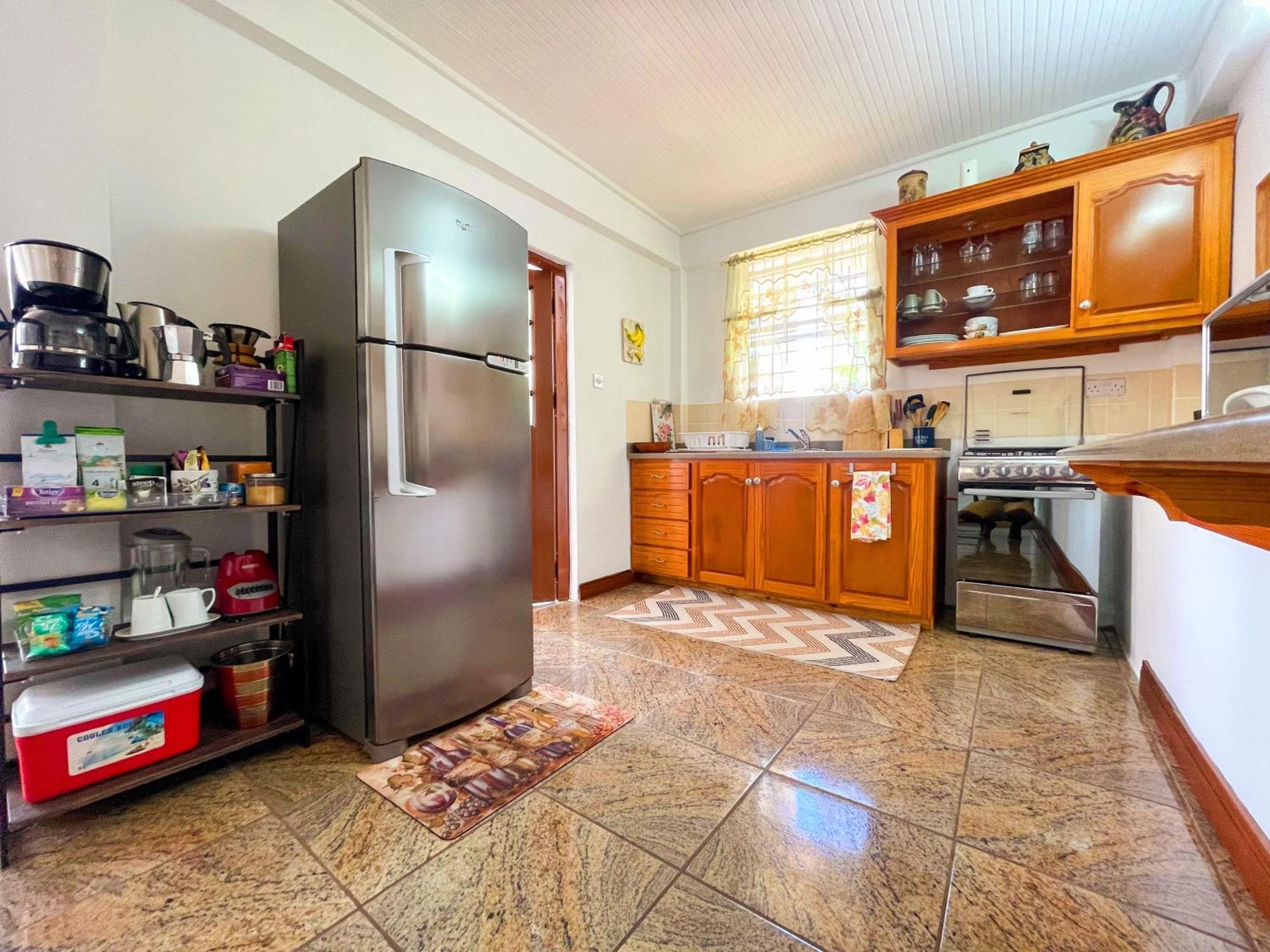 The Suite Spot Apartment - Private Paradise Stay Soufrière エクステリア 写真